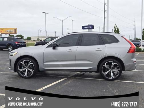 Silver 2024 Volvo XC60 B5 Ultimate Dark Theme
