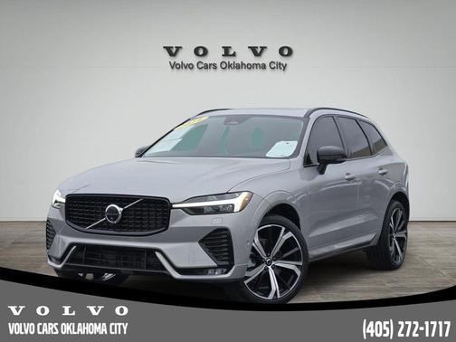 Silver 2024 Volvo XC60 B5 Ultimate Dark Theme
