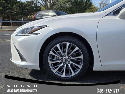 2021 Lexus ES 350 Base