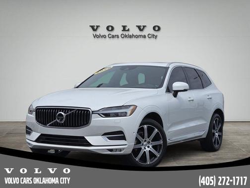 Crystal White Metallic 2020 Volvo XC60 T5 Inscription