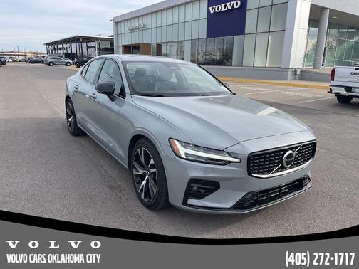 2025 Volvo S60 B5 Core
