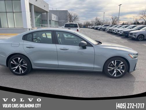 2025 Volvo S60 B5 Core