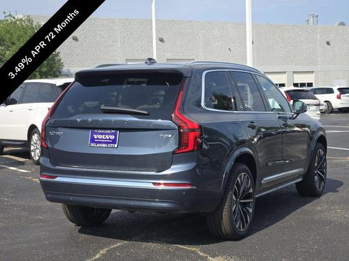 2025 Volvo XC90 Plug-In Hybrid T8 Plus 7-Seater