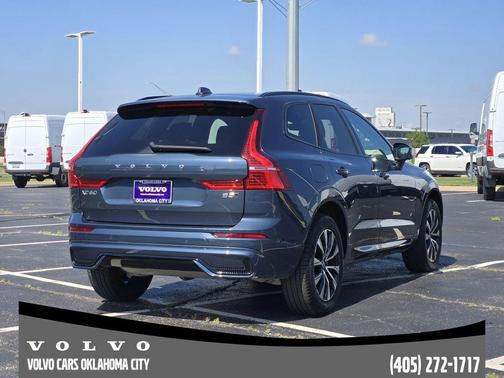 Denim Blue Metallic 2025 Volvo XC60 B5 Plus