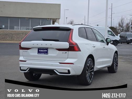 2026 Volvo XC60 B5 Ultra