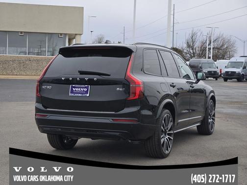 2026 Volvo XC90 B6 Ultra Dark Theme 7-Seater