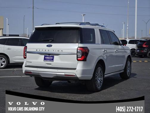 2022 Ford Expedition Platinum