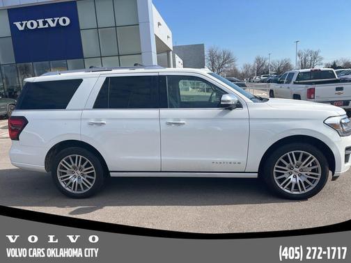 2022 Ford Expedition Platinum