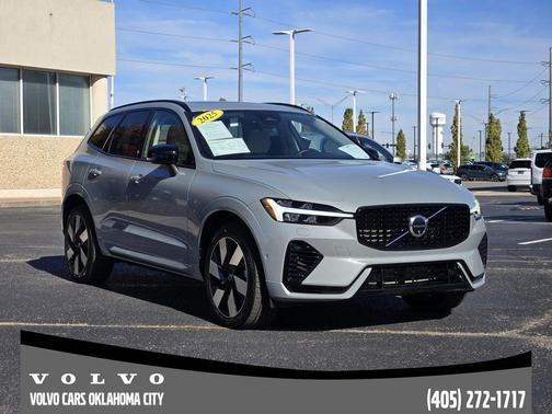 2025 Volvo XC60 Plug-In Hybrid T8 Plus