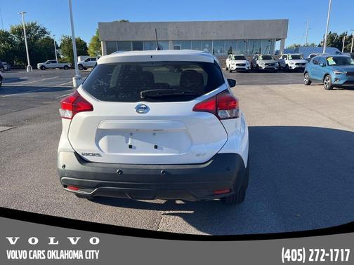 2020 Nissan Kicks SV