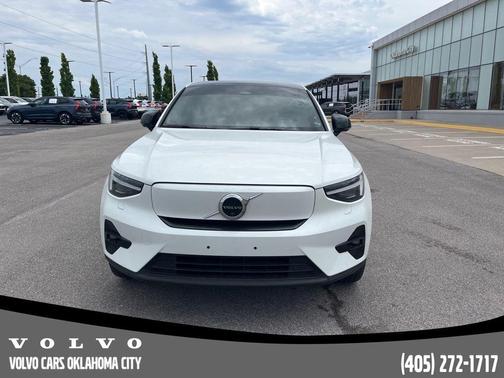 Crystal White Metallic 2023 Volvo C40 Recharge Pure Electric Twin Ultimate