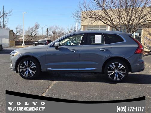 2023 Volvo XC60 B5 Plus Bright Theme