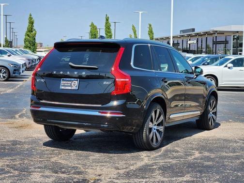 2023 Volvo XC90 B6 Ultimate 7-Seater