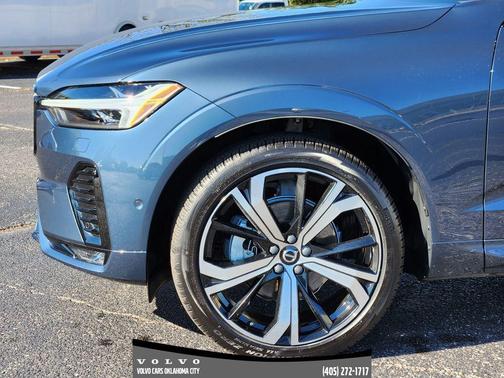 2025 Volvo XC60 B5 AWD Ultra