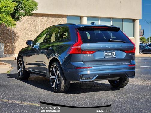 2025 Volvo XC60 B5 AWD Ultra
