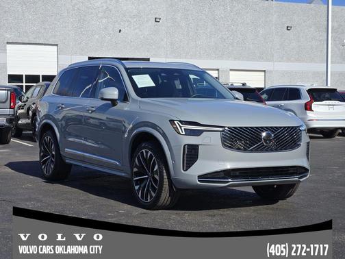 2025 Volvo XC90 B6 Plus 7-Seater