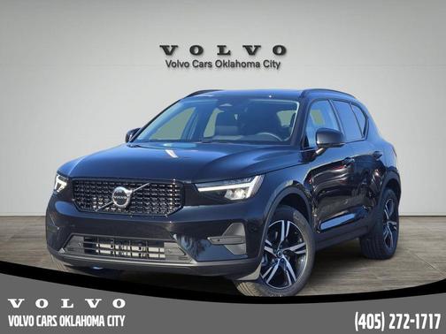 2026 Volvo XC40 B4 Core