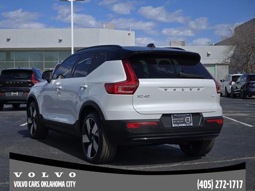 2024 Volvo XC40 Recharge Pure Electric Plus