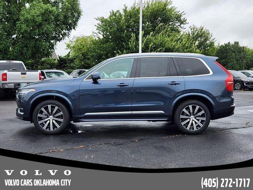 2025 Volvo XC90 B5 Core