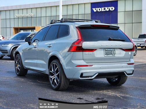 2026 Volvo XC60 Plug-In Hybrid T8 Polestar Engineered