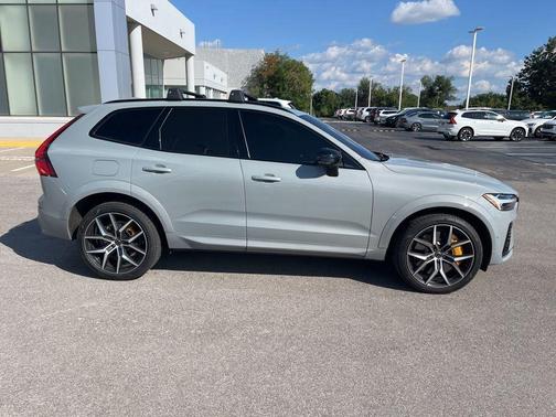 2026 Volvo XC60 Plug-In Hybrid T8 Polestar Engineered
