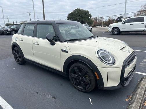 2023 MINI Hardtop Cooper S