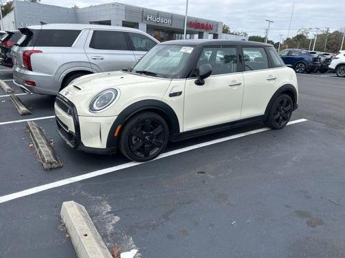 2023 MINI Hardtop Cooper S