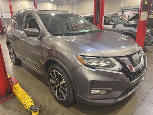 2017 Nissan Rogue SL
