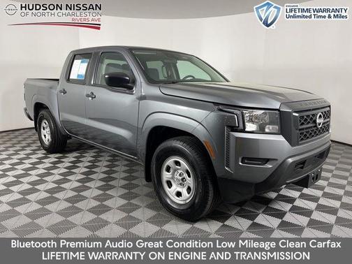 Gun Metallic 2024 Nissan Frontier S