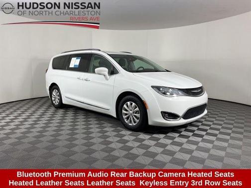 2019 Chrysler Pacifica Touring-L