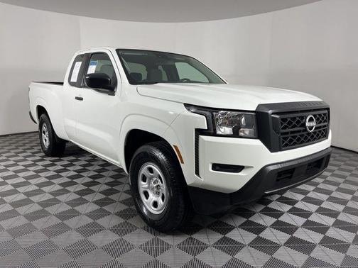 2024 Nissan Frontier S