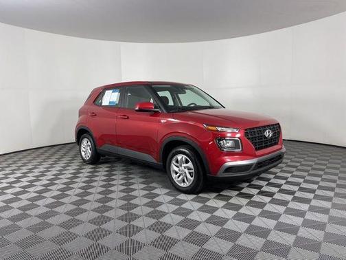 2022 Hyundai VENUE SE