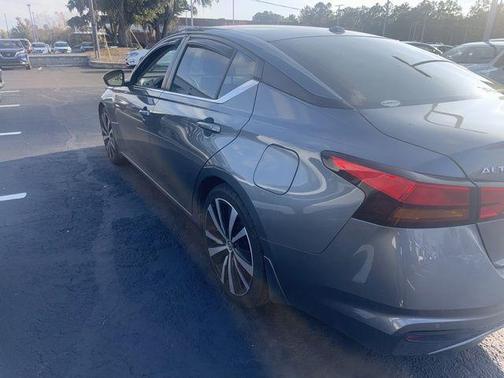 2020 Nissan Altima 2.5 SR