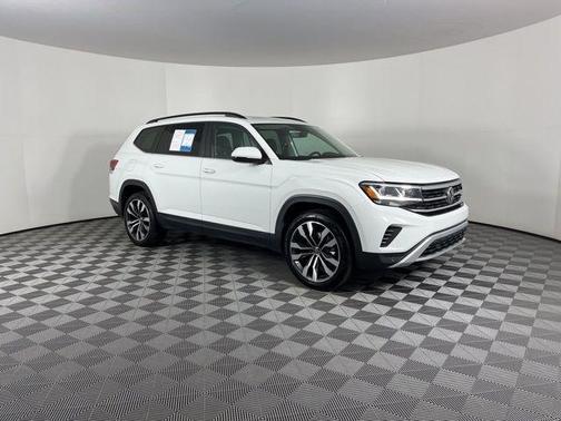 2022 Volkswagen Atlas 3.6L SE w/Technology