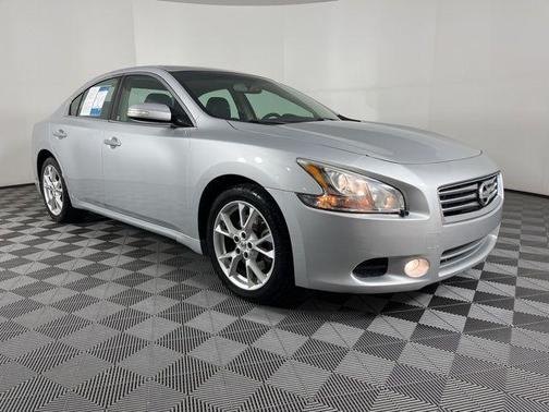 2012 Nissan Maxima SV