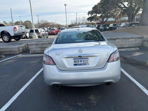 2012 Nissan Maxima SV