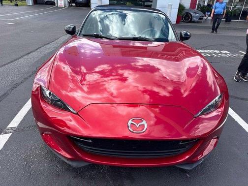Soul Red 2016 Mazda MX-5 Miata Sport