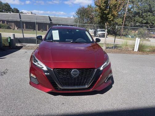 2022 Nissan Altima 2.5 SR