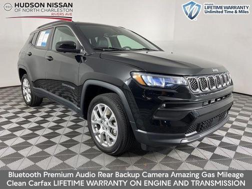 Diamond Black 2023 Jeep Compass Latitude Lux