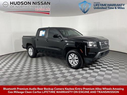 2022 Nissan Frontier SV