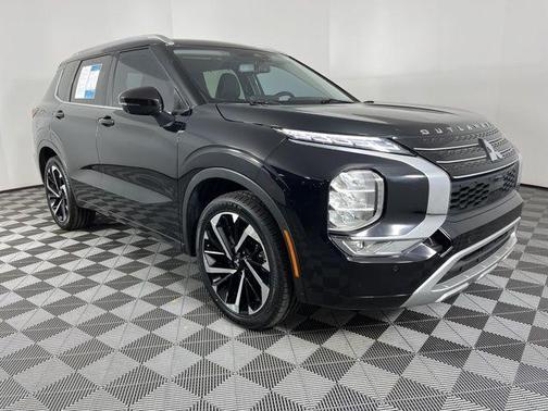 2024 Mitsubishi Outlander SEL