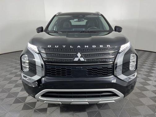2024 Mitsubishi Outlander SEL