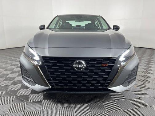 Gun Metallic 2023 Nissan Altima 2.5 SR