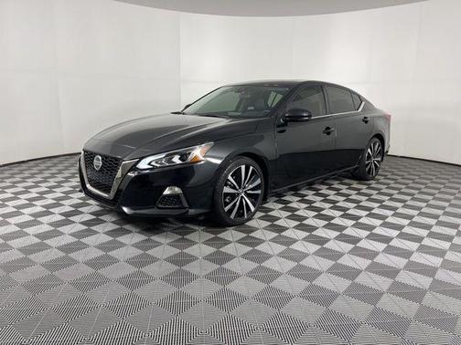 2021 Nissan Altima 2.5 SR