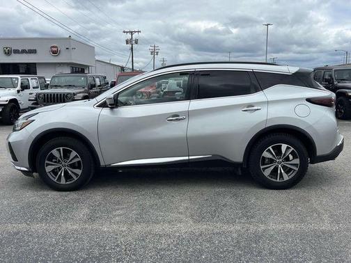 2023 Nissan Murano SV