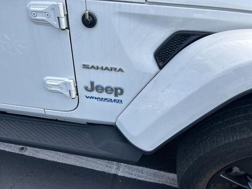 2022 Jeep Wrangler Unlimited 4xe Sahara
