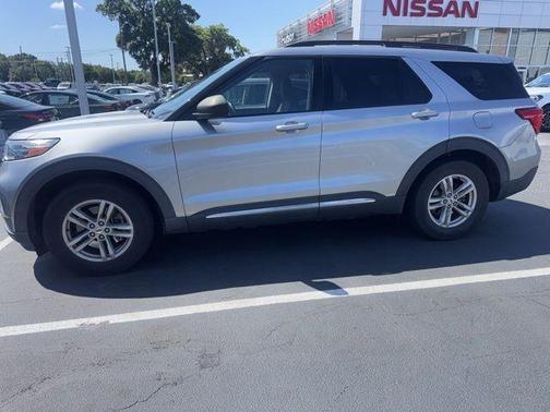 Silver Metallic 2020 Ford Explorer XLT
