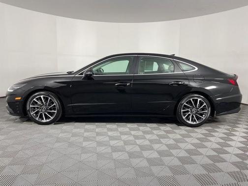 2022 Hyundai SONATA Limited