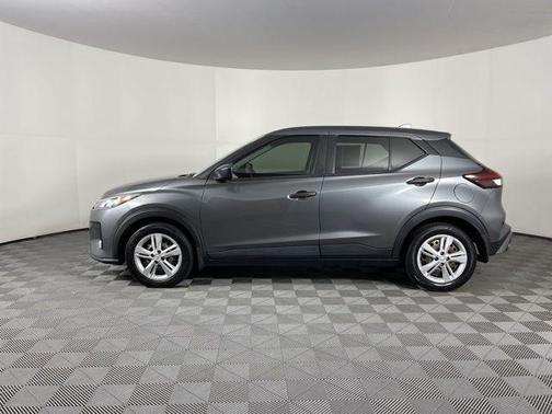2021 Nissan Kicks S