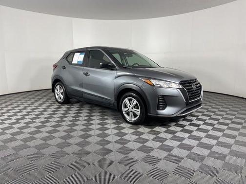 2021 Nissan Kicks S